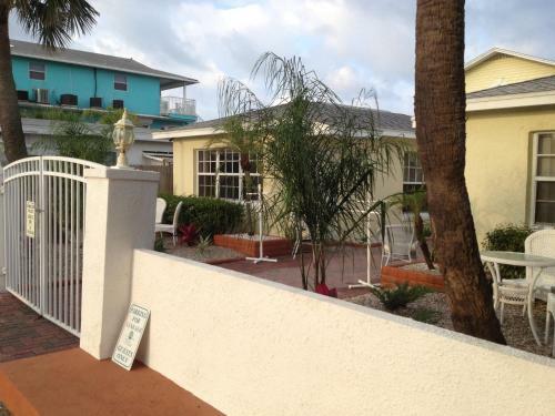 Sand Glo Villas