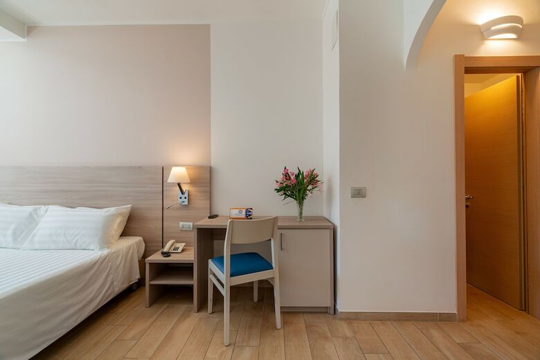 Hotel Portoconte