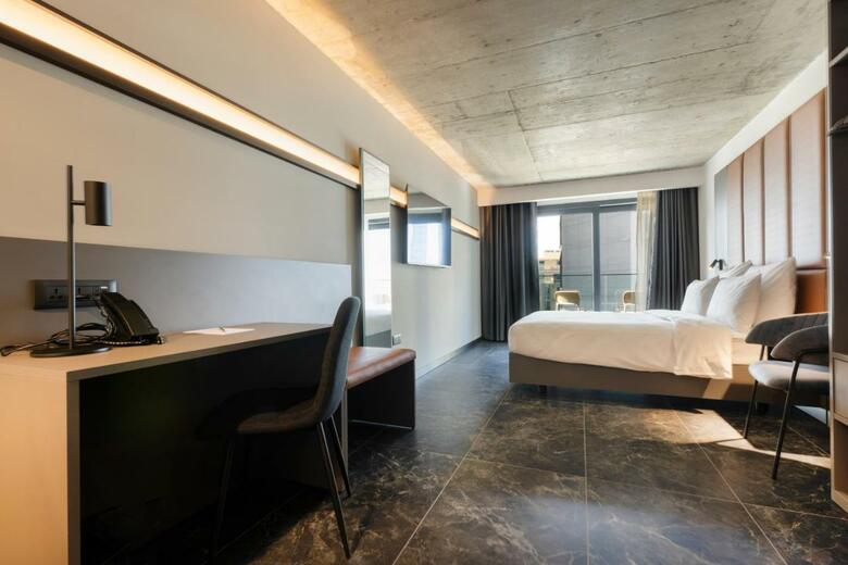 The Londoner Hotel St. Julian's