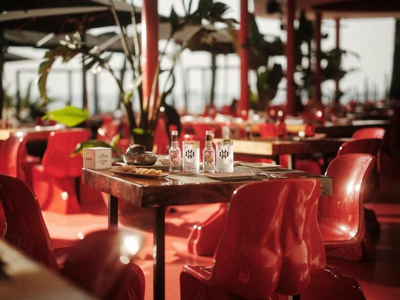 Ushua�a Ibiza Beach Hotel - Adults Only