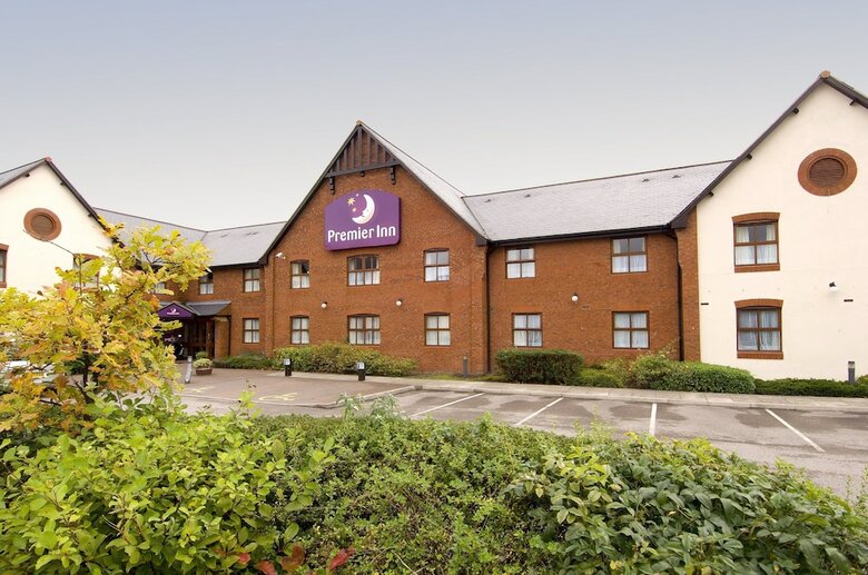 Hotel Premier Inn Chester Central - South East