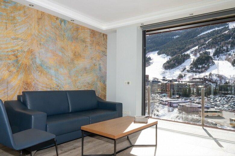 Apartamentos The Mirror & Spa By Elegant Residences