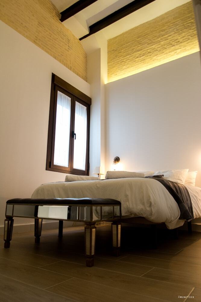 Apartamentos Miraflores 58 Guest House