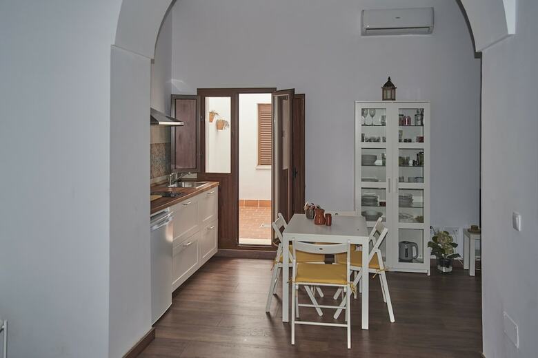 Apartamentos Mamel�n