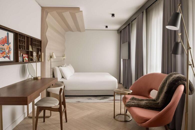 Hotel Canopy By Hilton London City