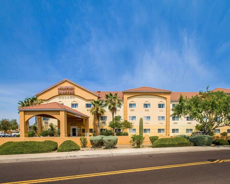 Hotel Comfort Suites Peoria Sports Complex