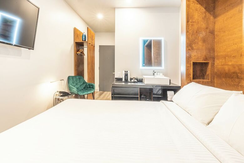 Hotel H�tel Manoir Vieux Qu�bec