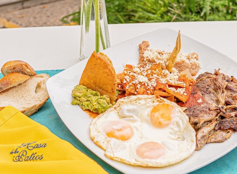 Posada La Casa de Los Patios Hotel & Spa