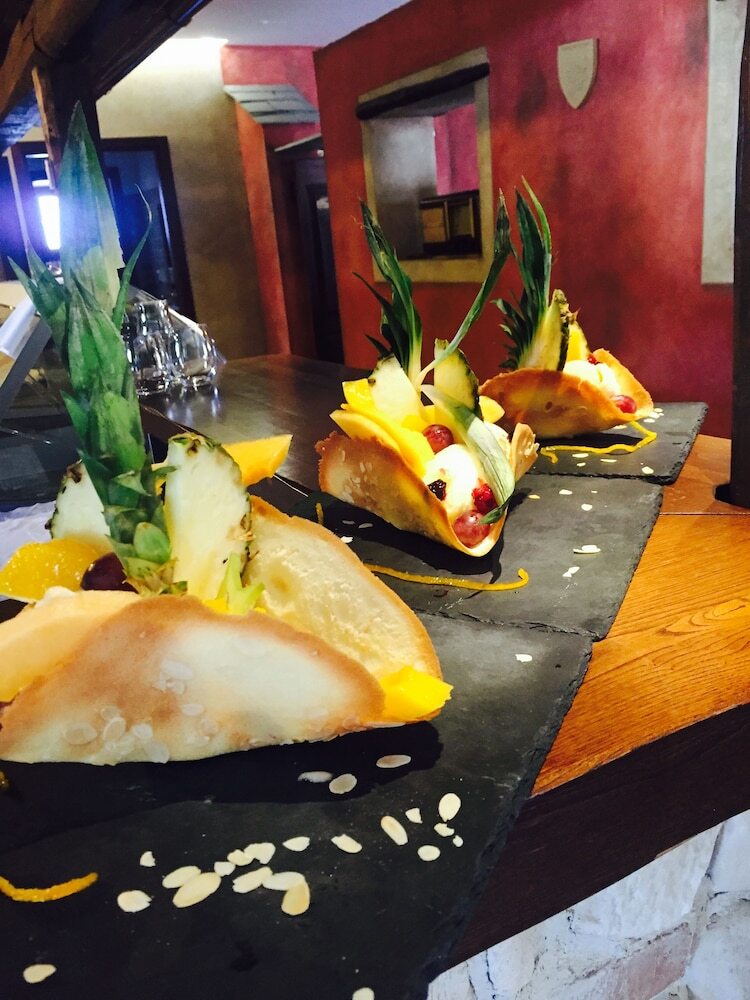Hotel Osteria A Stalla Sischese & Spa