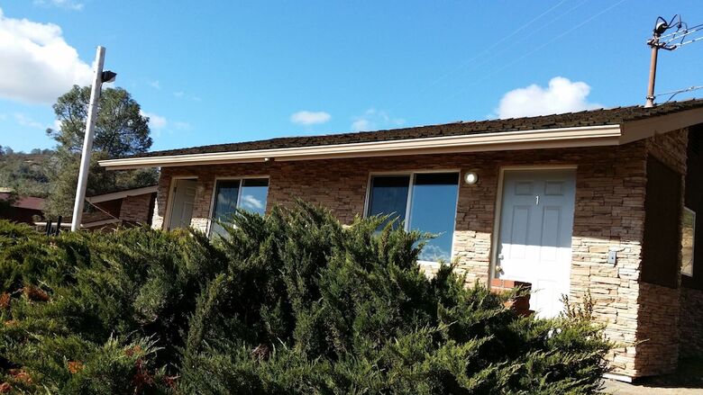 Hotel Mountain Trail Lodge & Vacation Rentals
