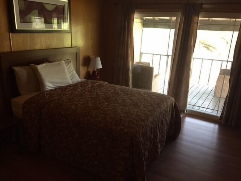 Hotel Mountain Trail Lodge & Vacation Rentals
