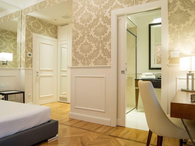 Luxury Duomo Rooms
