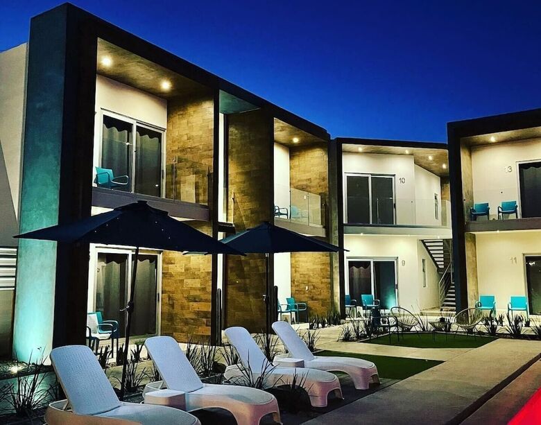 The Cove Boutique Hotel Adults Only