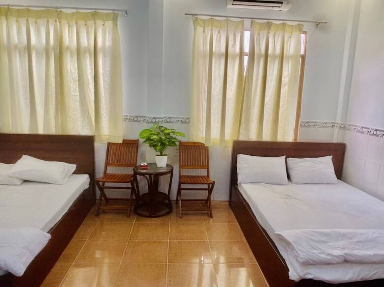 Le Giang Hotel
