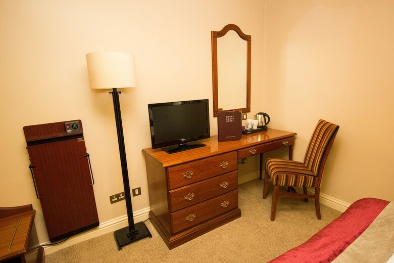 Hotel Drury Court