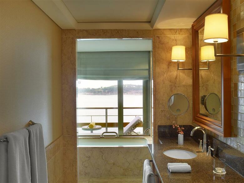 Four Seasons Astir Palace Hotel Athens