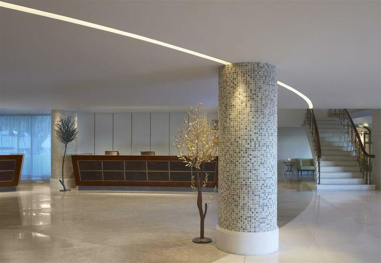 Four Seasons Astir Palace Hotel Athens