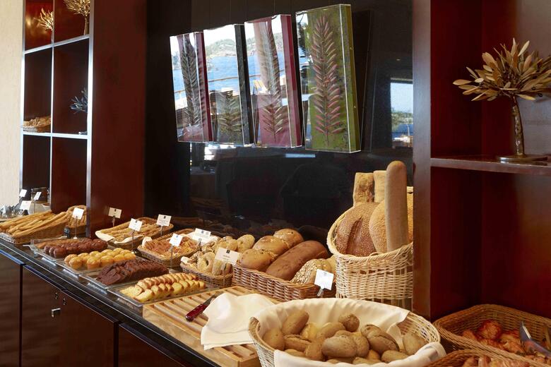 Four Seasons Astir Palace Hotel Athens