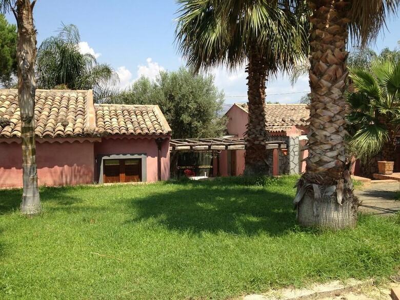 Villa Del Nespolo