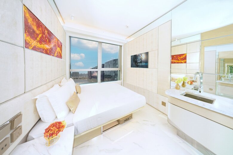 Regala Skycity Hotel By Regal Hotels