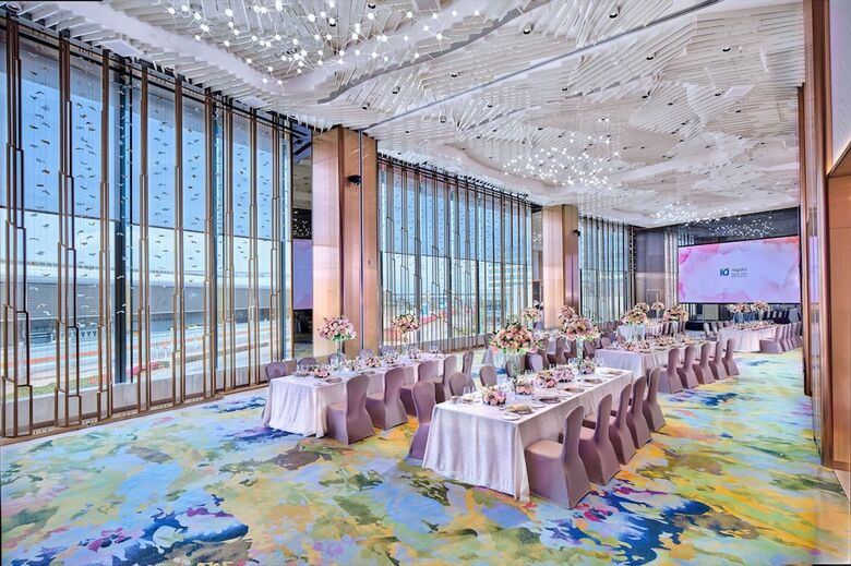 Regala Skycity Hotel By Regal Hotels