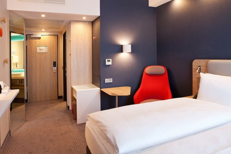 Hotel Holiday Inn Express Munich Olching By Ihg