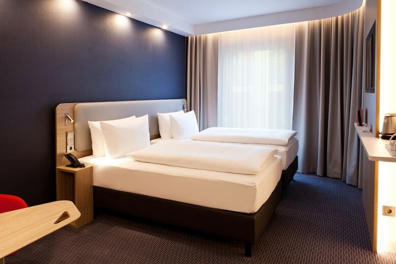 Hotel Holiday Inn Express Munich Olching By Ihg