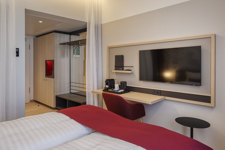 Intercityhotel Berlin Airport Ber Terminal 1+2
