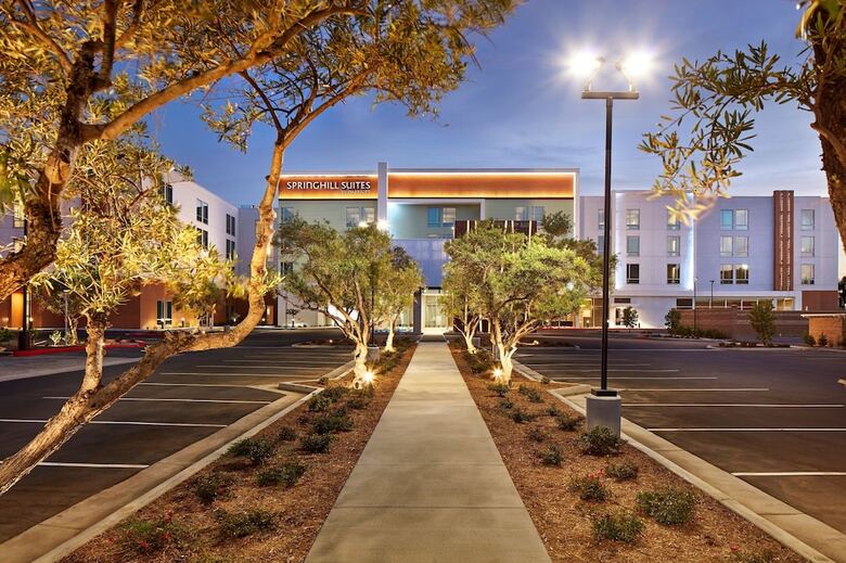 Hotel Springhill Suites By Marriott Los Angeles Downey