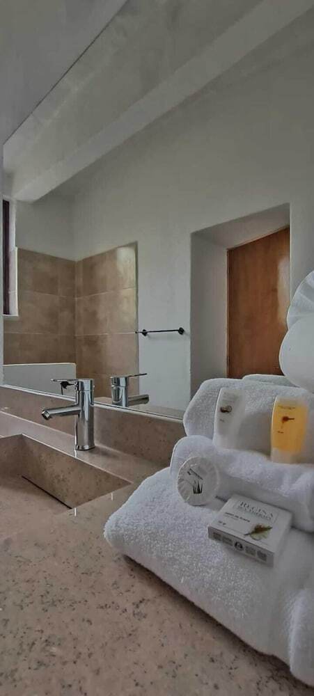 Hotel Rancho Los Labradores