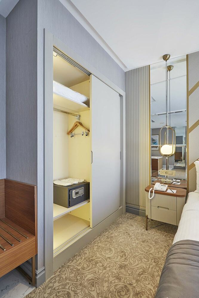 The Hubi Hotel