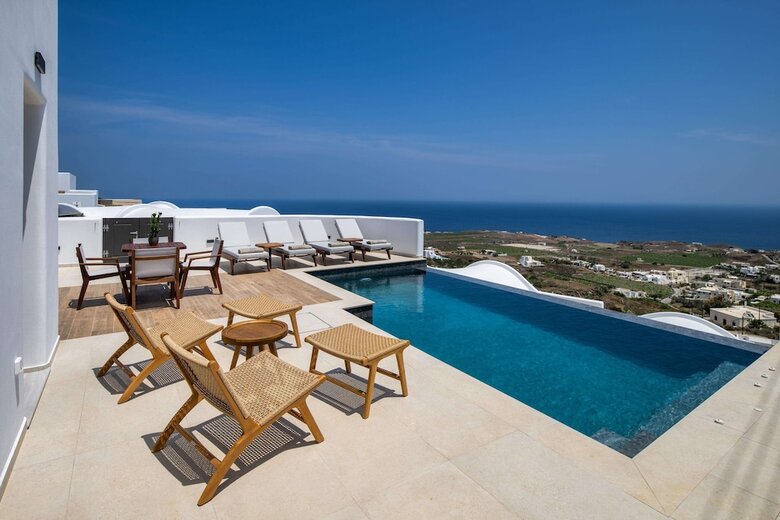 Hotel Venus Sunrise Suites & Villas