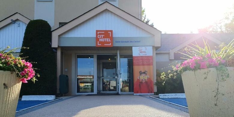Hotel Cit?h�tel Design Booking Evry Saint Germain-l�s-corbeil Senart