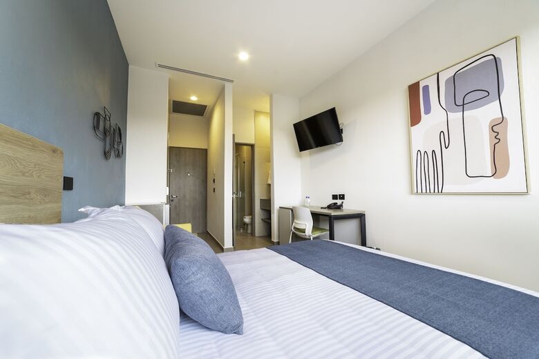 Th Hotel & Vivienda