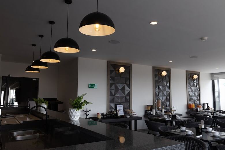 Th Hotel & Vivienda
