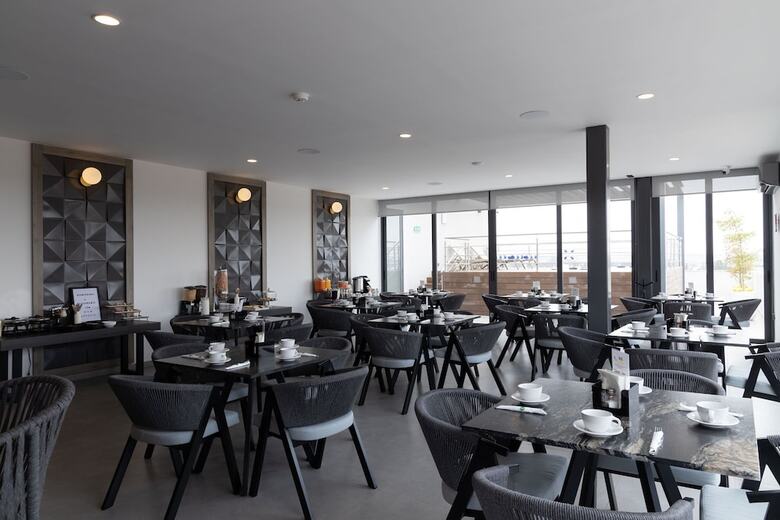Th Hotel & Vivienda