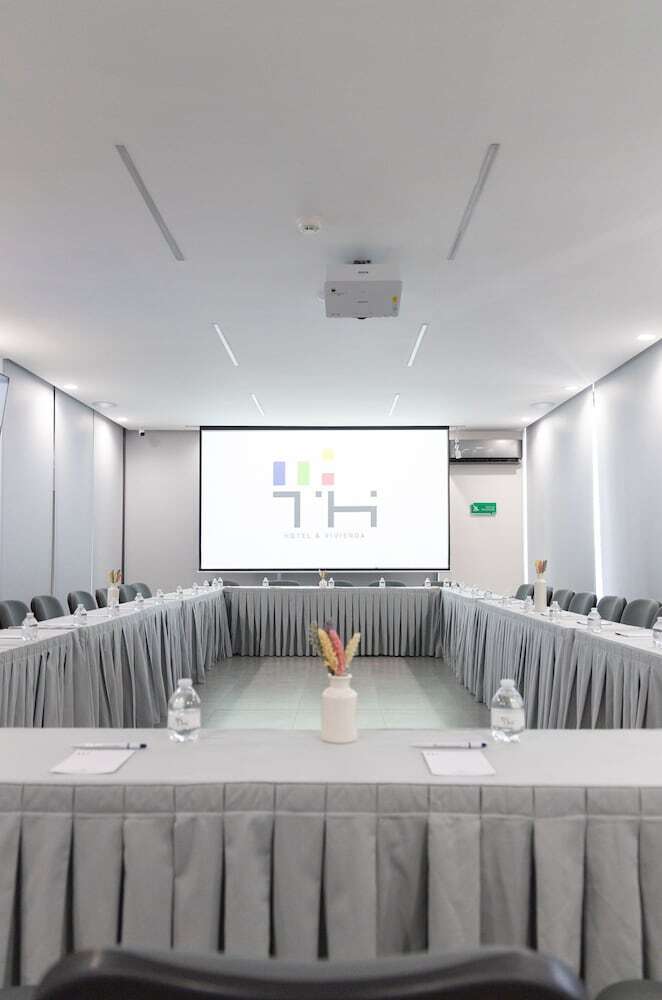 Th Hotel & Vivienda