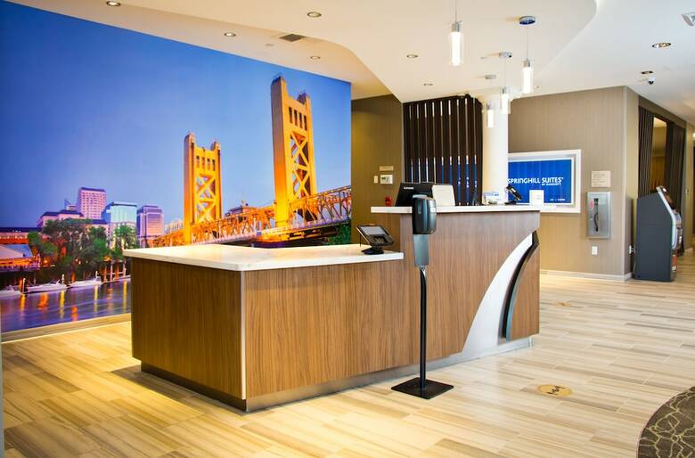 Hotel Springhill Suites By Marriott West Sacramento