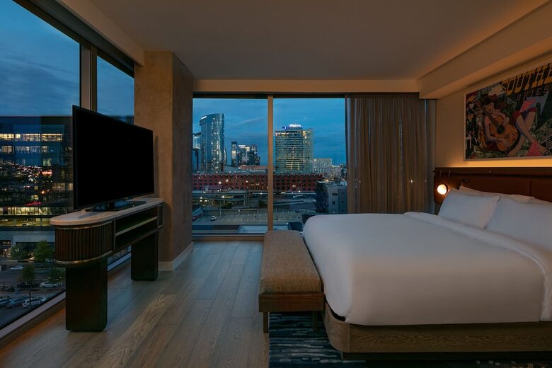 Hotel W Nashville