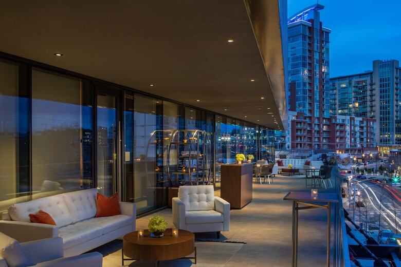 Hotel W Nashville