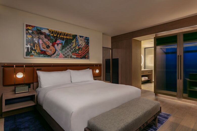 Hotel W Nashville