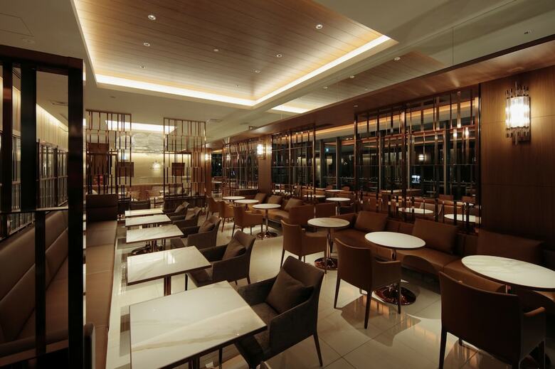 Candeo Hotels Osaka Shinsaibashi