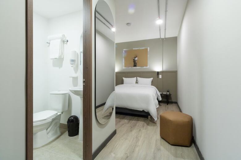 Bon 17 Hotel