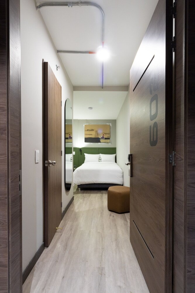 Bon 17 Hotel