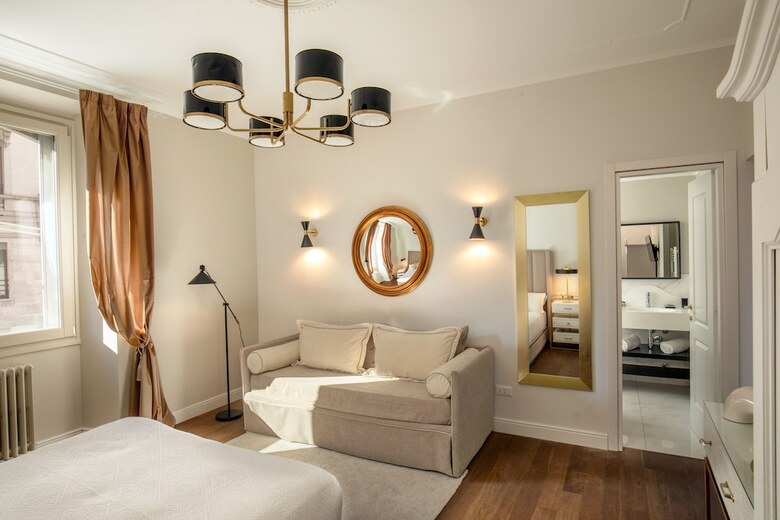 Hotel Daplace - Corso Monforte Suites