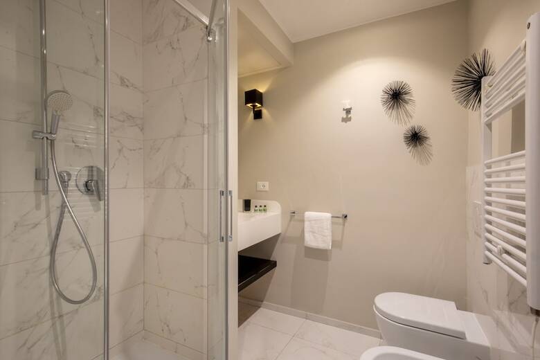 Hotel Daplace - Corso Monforte Suites
