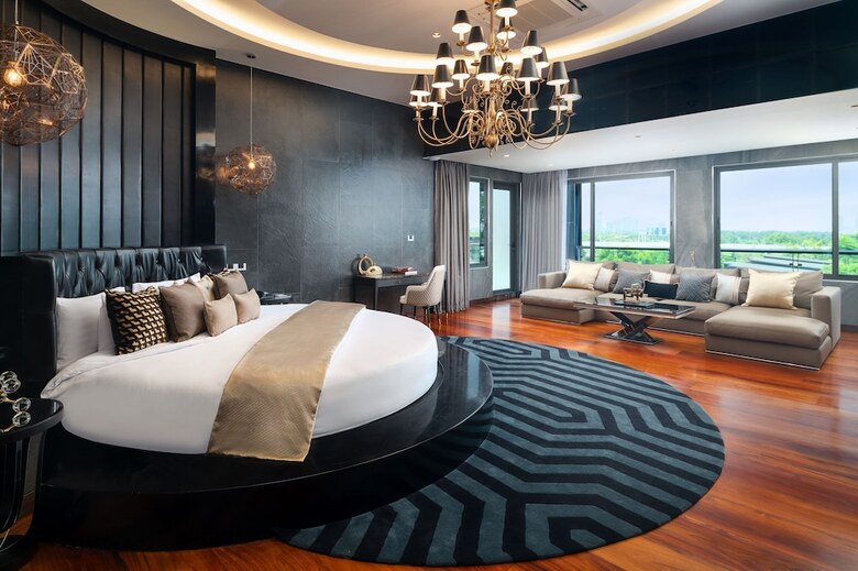 Hotel The Gems Mining Pool Villas Pattaya