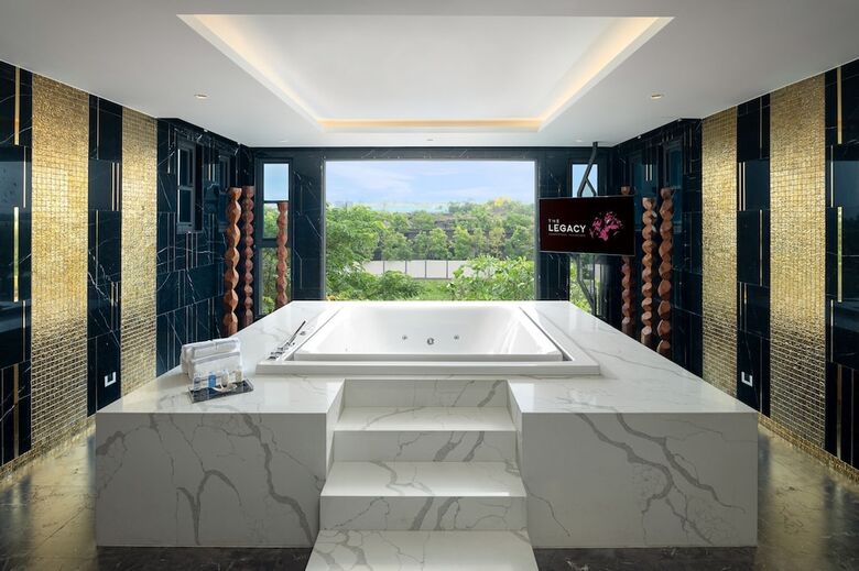 Hotel The Gems Mining Pool Villas Pattaya