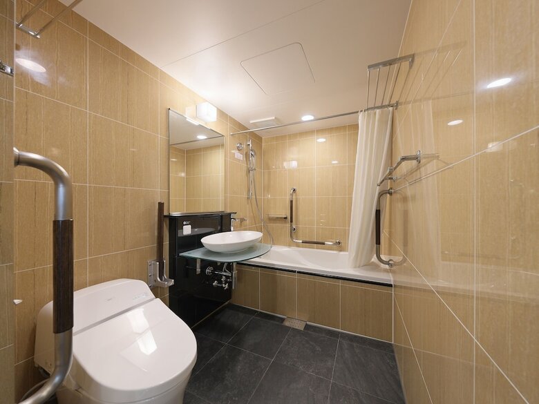 Apa Hotel Nihombashi Bakuroyokoyama Ekimae
