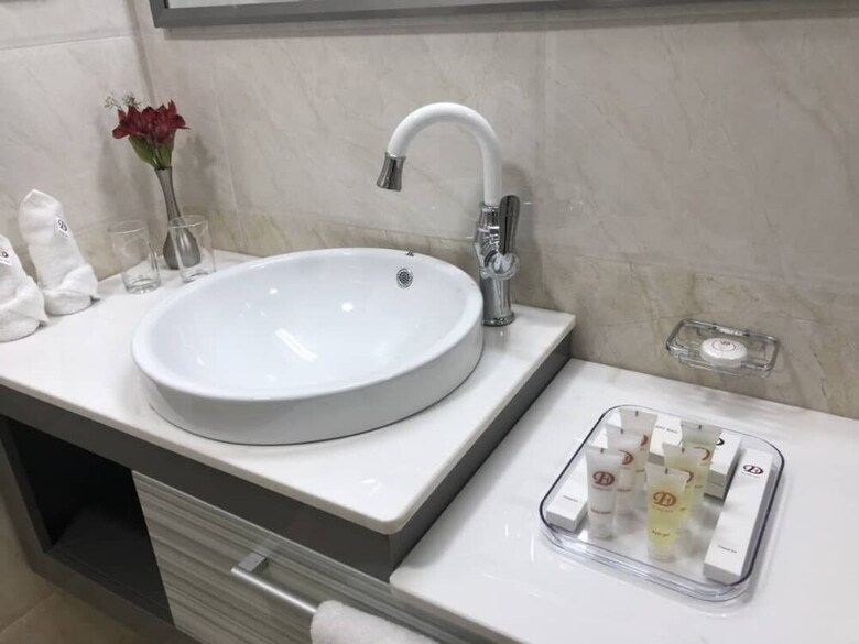 Desalegn Hotels Lodge And Apartment